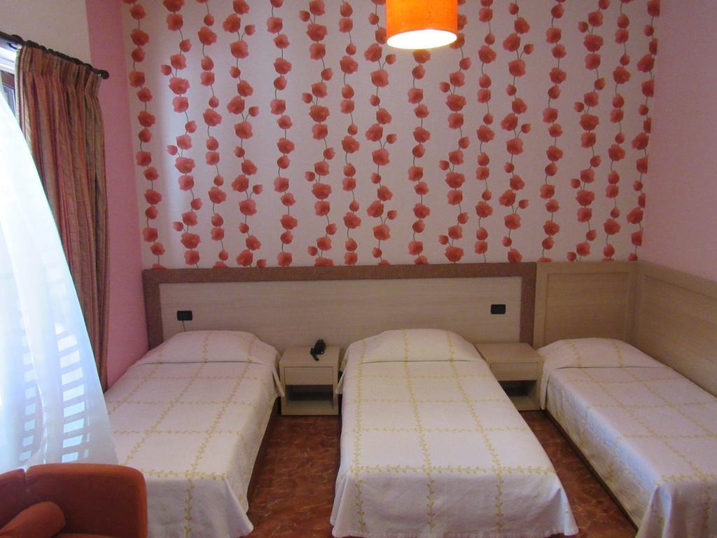 Hotel Serenity Тирана Екстериор снимка